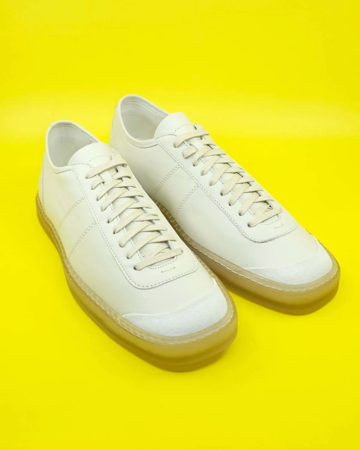 Cow Leather Linoleum Basic Laced Up Trainers - Clay White