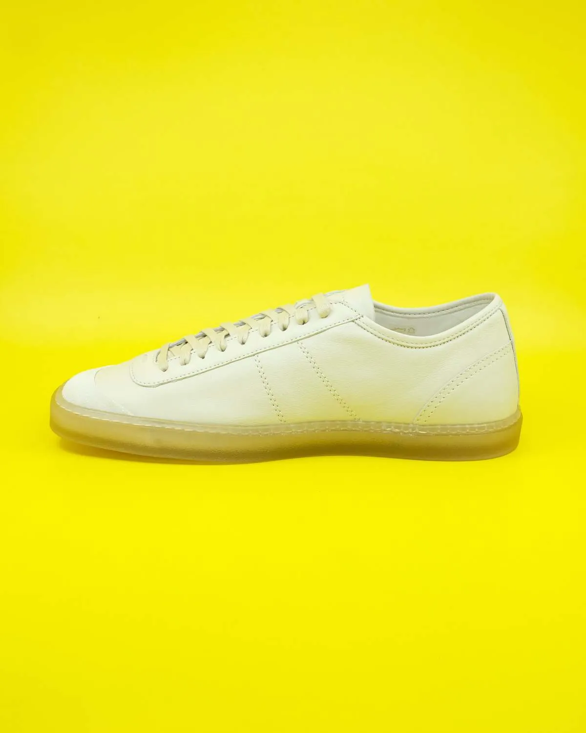 Cow Leather Linoleum Basic Laced Up Trainers - Clay White