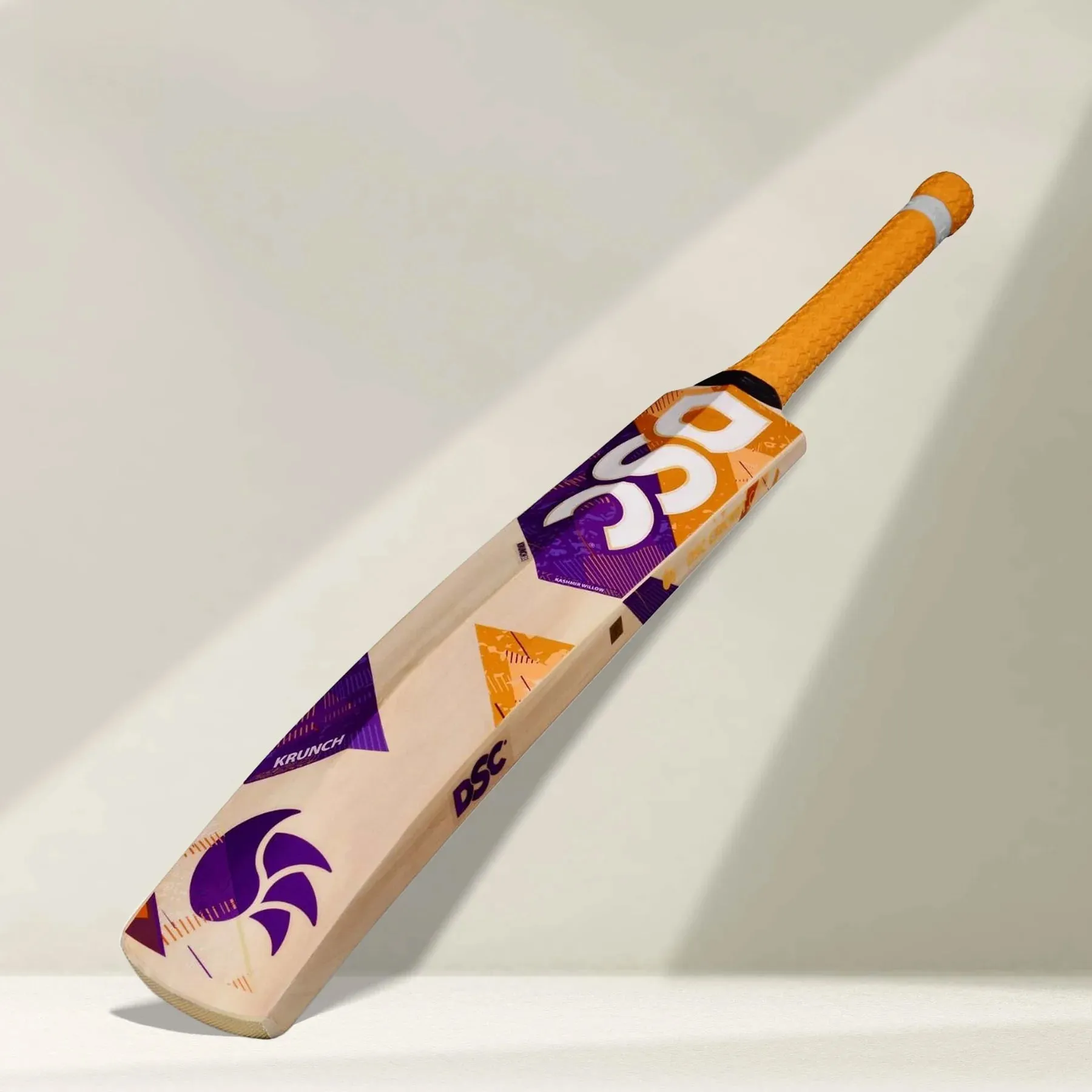 DSC Krunch 33 Kashmir Willow Cricket Bat -SH