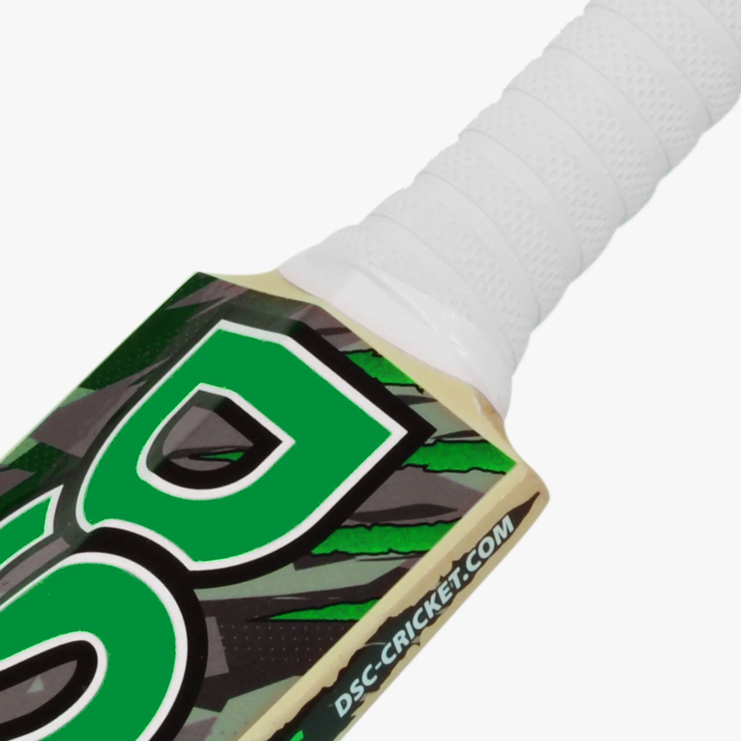 DSC Roar Hunter Kashmir Willow Cricket Bat -SH