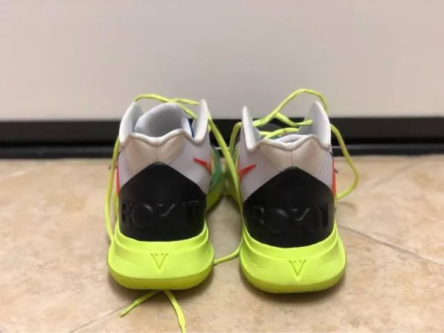 Kyrie 5 rokit nike basketball shoe