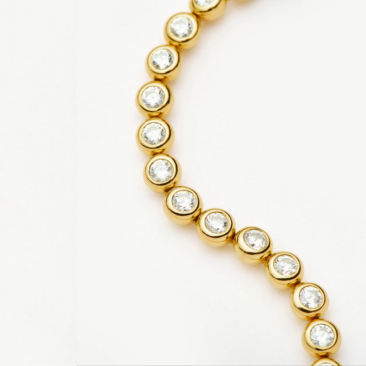 MISSOMA Classic Tennis Round Bracelet - Gold