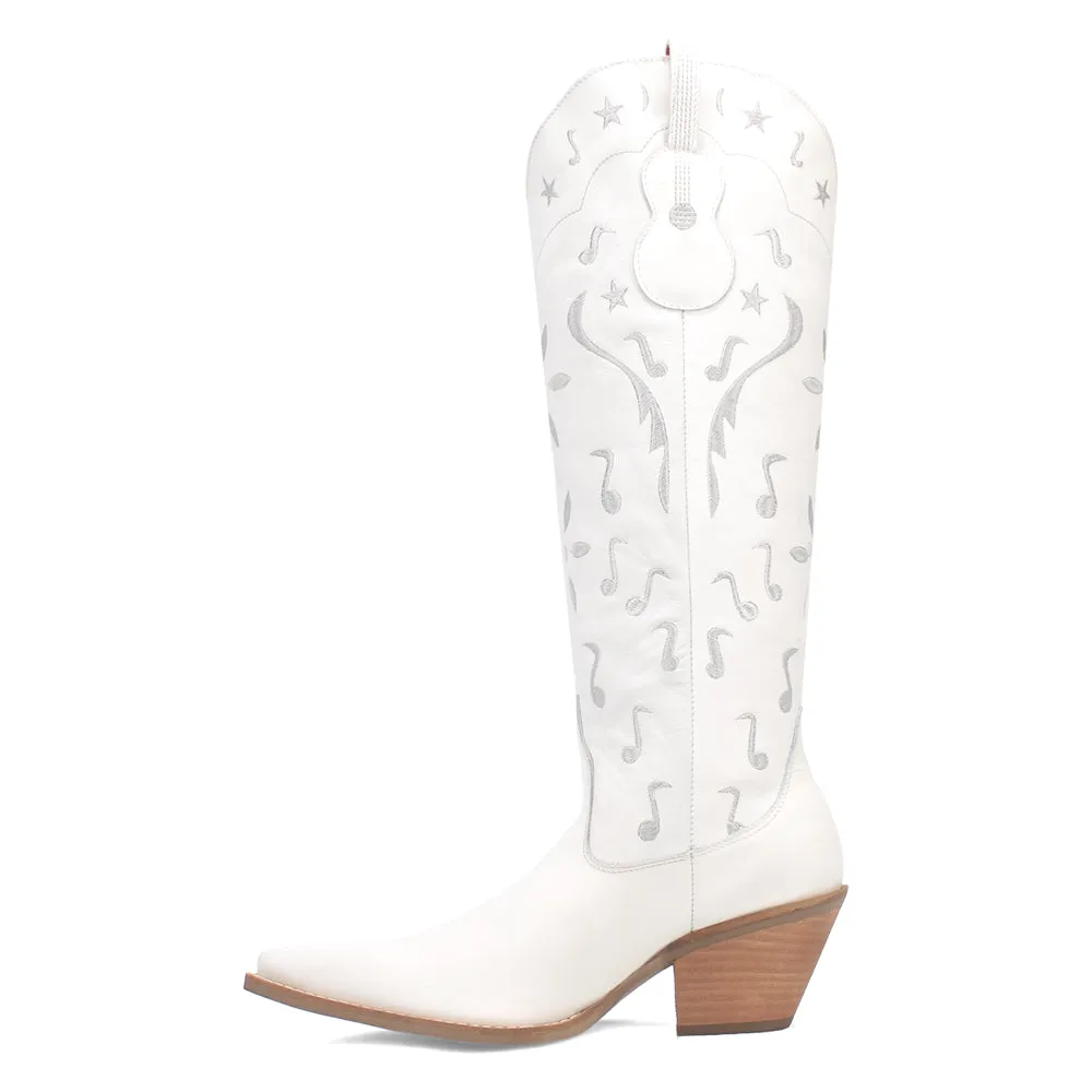 Rhymin Embroidered Snip Toe Cowboy Boots